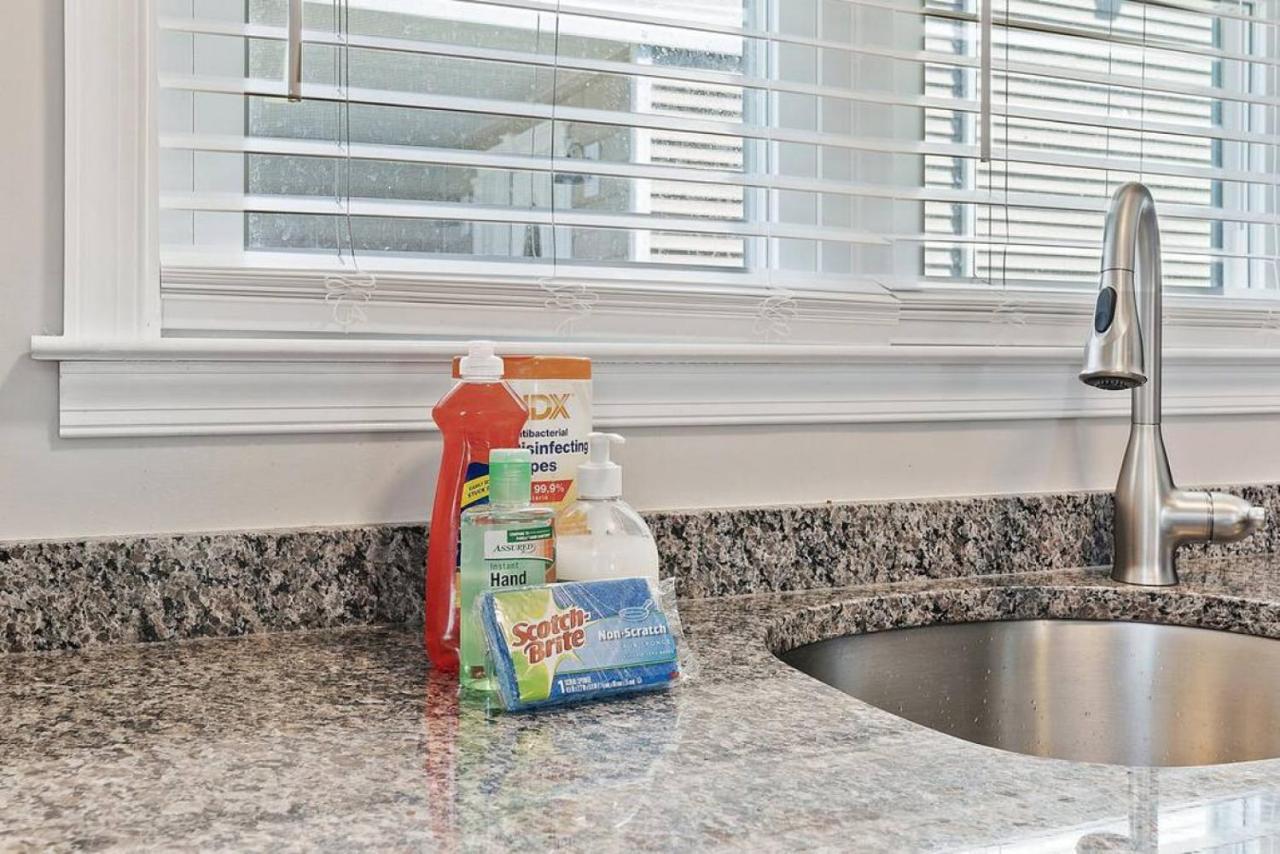 Spectacular 3 Bedroom Condo One Block To The Beach Brigantine Exterior photo