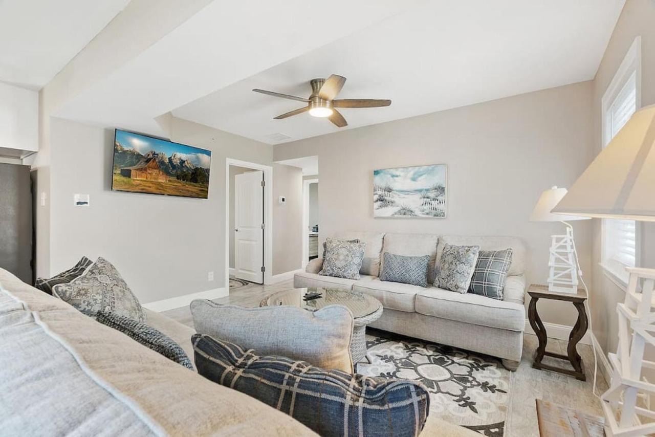 Spectacular 3 Bedroom Condo One Block To The Beach Brigantine Exterior photo