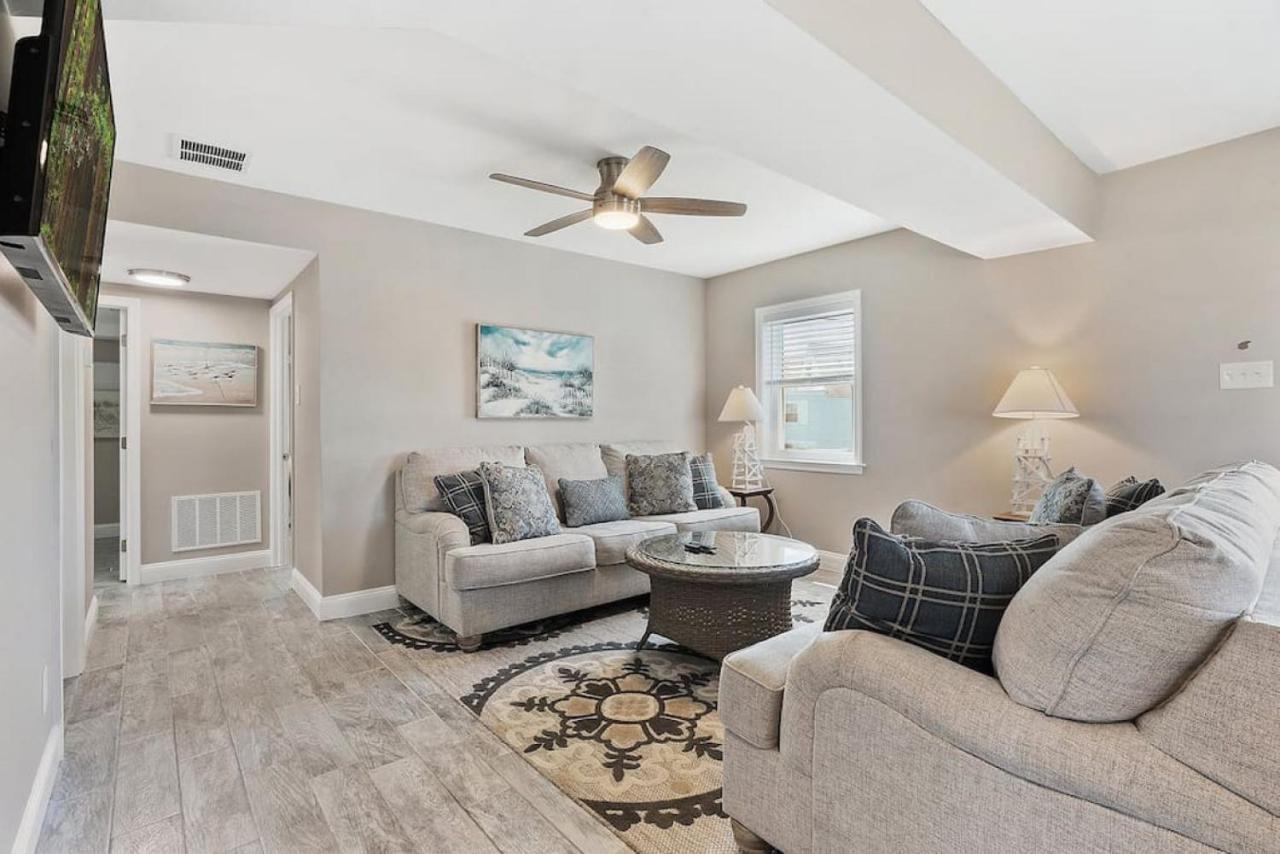 Spectacular 3 Bedroom Condo One Block To The Beach Brigantine Exterior photo